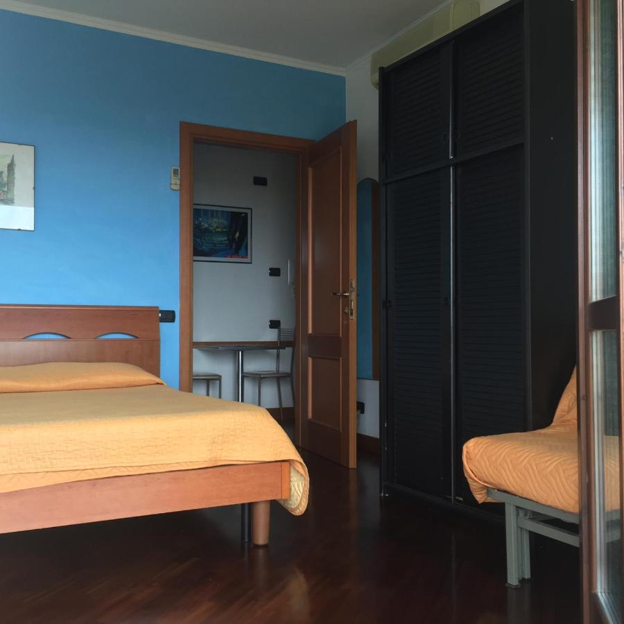 Bb Nuova Fiera Di Roma Bed & Breakfast Фиумичино Екстериор снимка