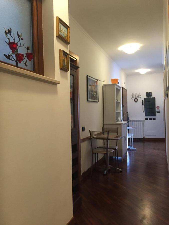 Bb Nuova Fiera Di Roma Bed & Breakfast Фиумичино Екстериор снимка