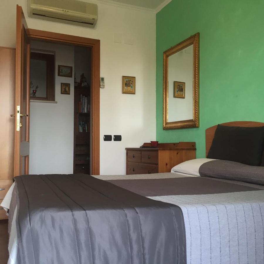 Bb Nuova Fiera Di Roma Bed & Breakfast Фиумичино Екстериор снимка